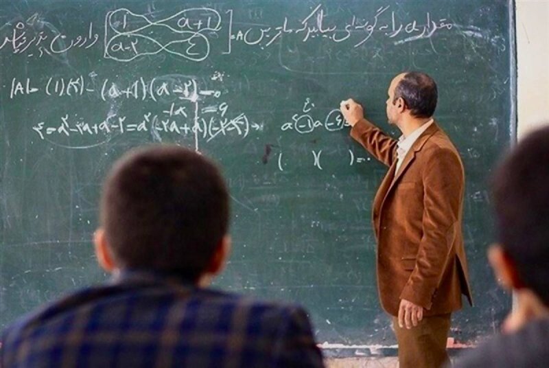 امروز ۱۴ مهر ماه، معادل ۵ اکتبر و روز جهانی معلم میباشد