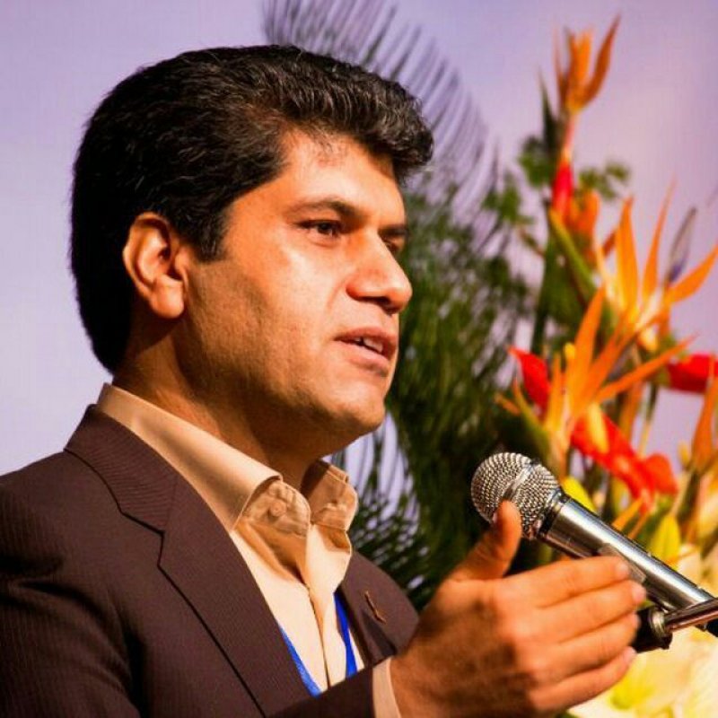 پیغام دکتر سید حسن هاشم آبادی، عضو هیئت علمی دانشکده مهندسی شیمی، نفت و گاز خطاب به انجمن علمی و دانشجویان دانشکده در رابطه با اولین دوره مسابقات مکانیک سیالات برگزار شده: